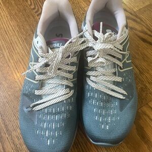 Karhu women’s 9.5 Synchron 15